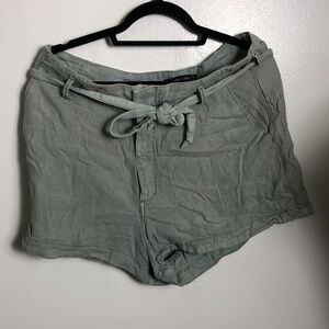 Abercrombie and Fitch linen blend shorts